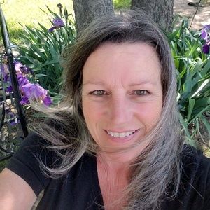 Meet your Posher, Cindy